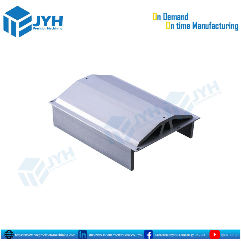 Partes de extrusión de aluminio personalizadas con mecanizado CNC de alta precisión para componentes ligeros y fuertes.